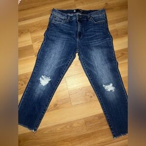 Kut From The Kloth Distressed Boyfriend Jeans